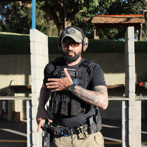 PISTOL COMBAT EXPERT